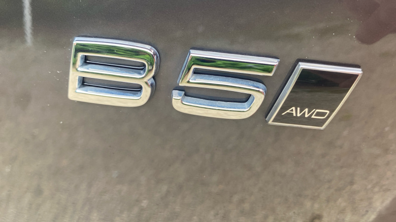 Volvo XC90 2.0 B5P [250] Ultra Dark 5dr AWD Geartronic Petrol Estate